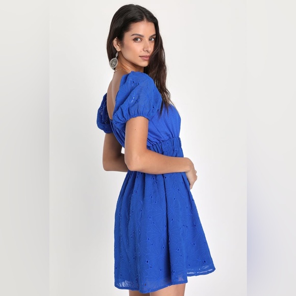 🆕(NWT) LULUs Excuse to Flirt Floral Embroidered Puff Sleeve Mini Sundress. XS - Picture 3 of 5